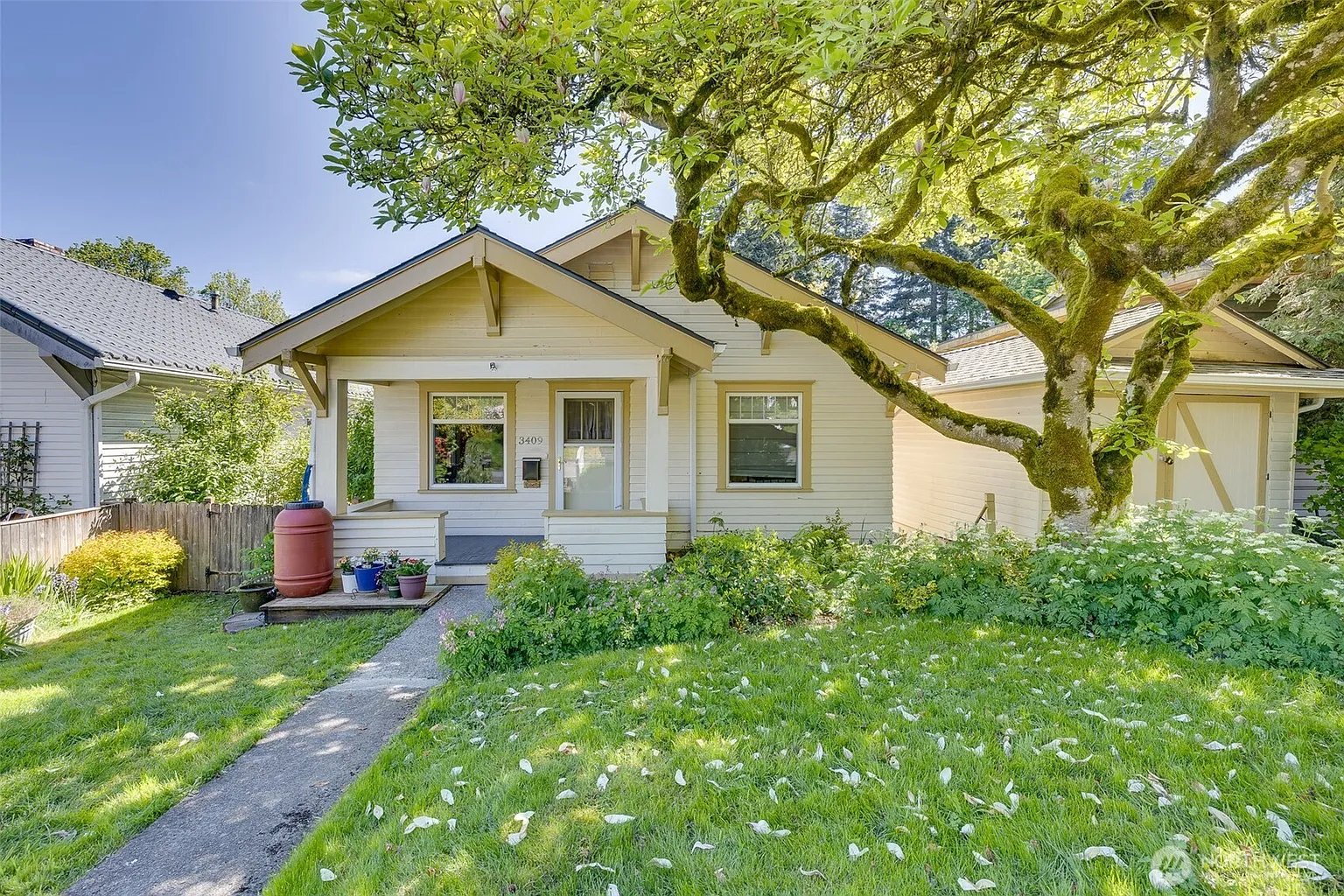 3409 Nassau Street photo 1