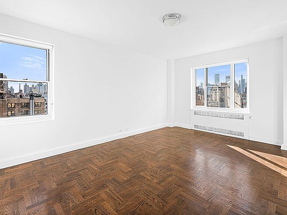 5th image of 945 5th Ave APT 16D
