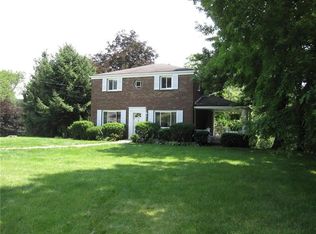 797 Somerville Dr, Pittsburgh, PA 15243