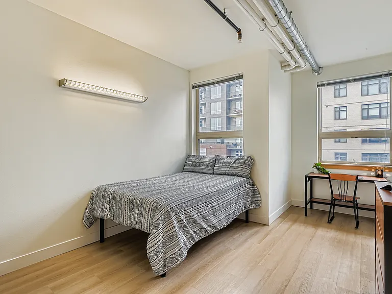 University Lofts — Photo 25