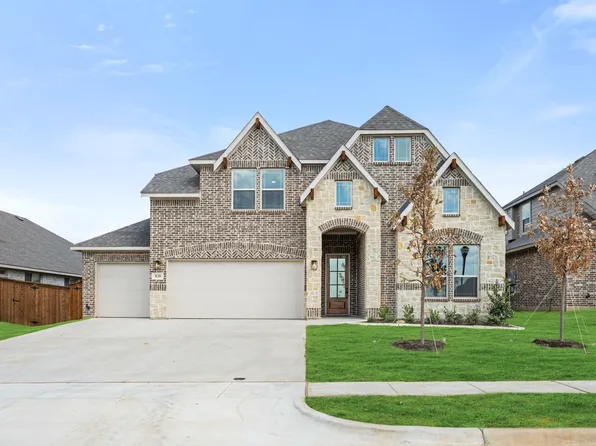 820 Condor St, Joshua, TX 76058