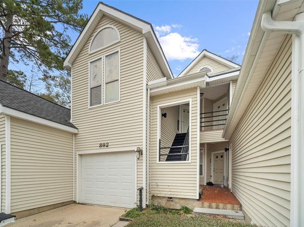 3317 Golden Trails Dr APT 802, Humble, TX 77345