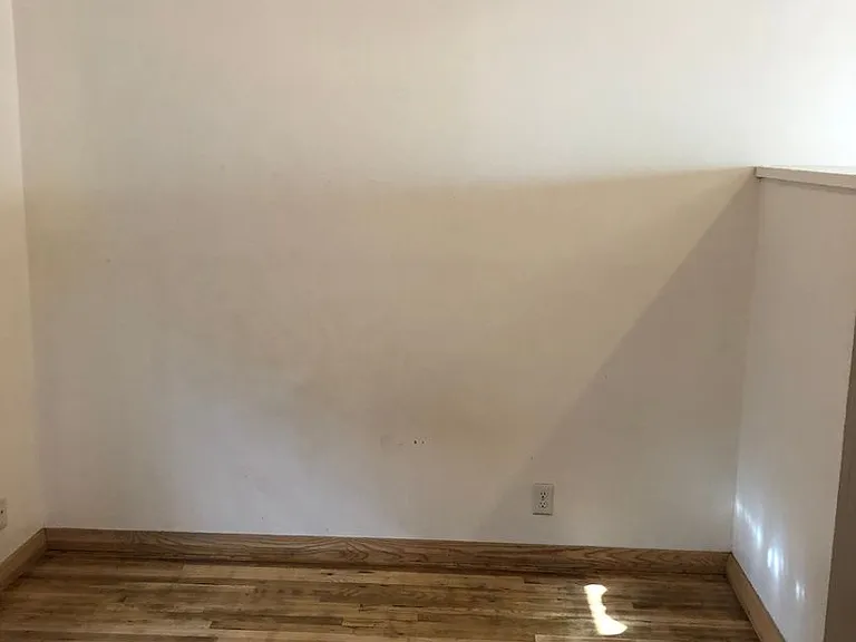 Evergreen Lofts Apartment Available Now! — Photo 15