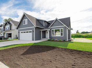 913 Crimson Ct, Nooksack, WA 98276