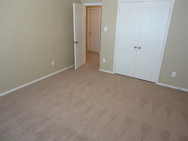 4108 Thoroughbred Trl — Photo 8