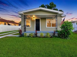 2704 W Leroy St, Tampa, FL 33607