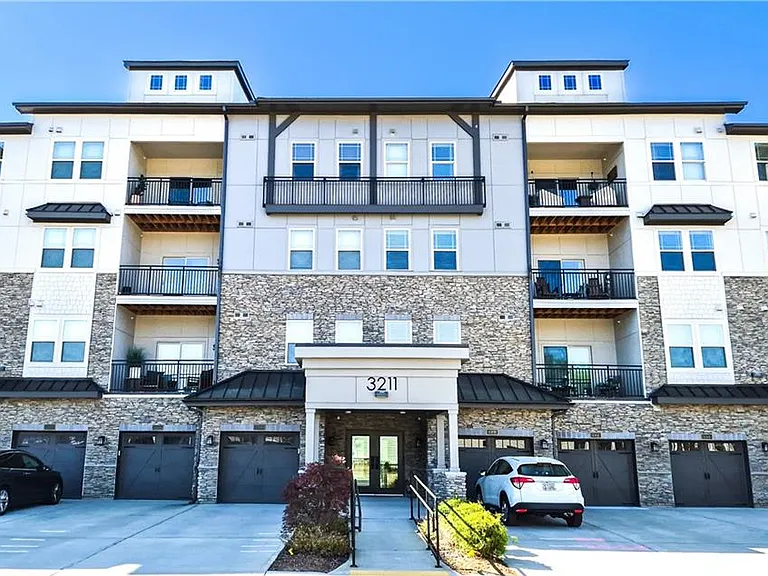 3211 Orwell Way #4301 — Photo 2