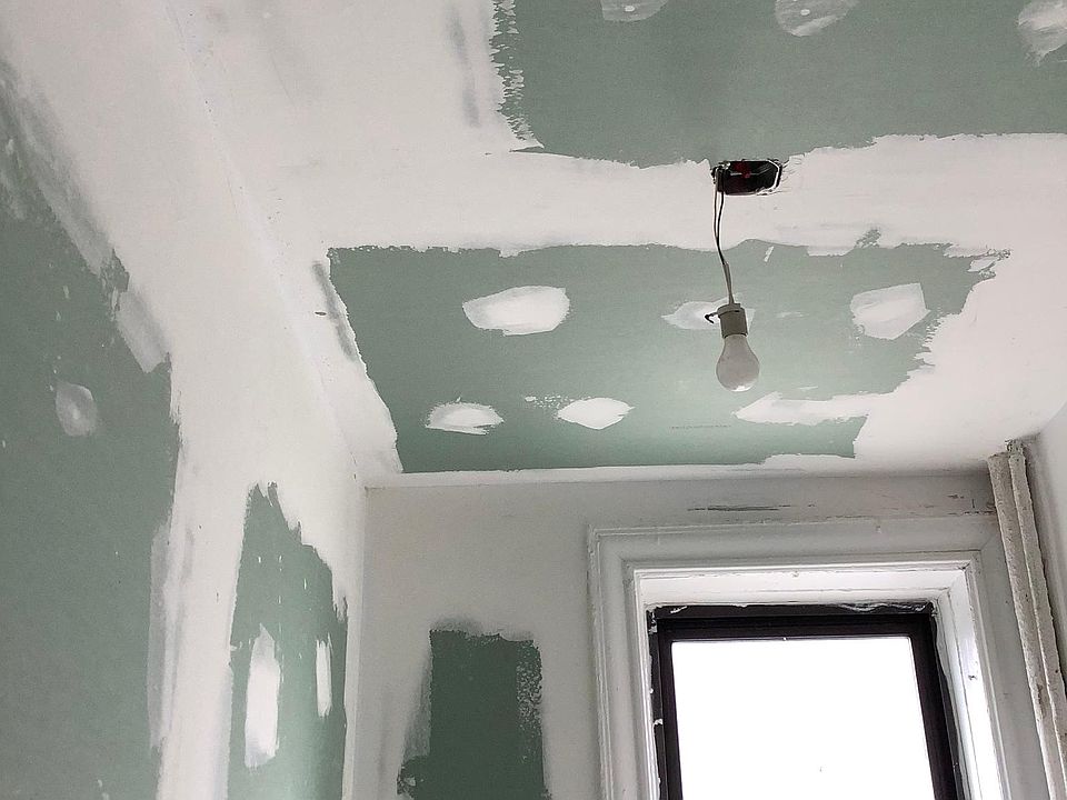 2nd image of 2301 Ocean Ave #26