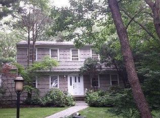 14 North Rd, Stony Brook, NY 11790