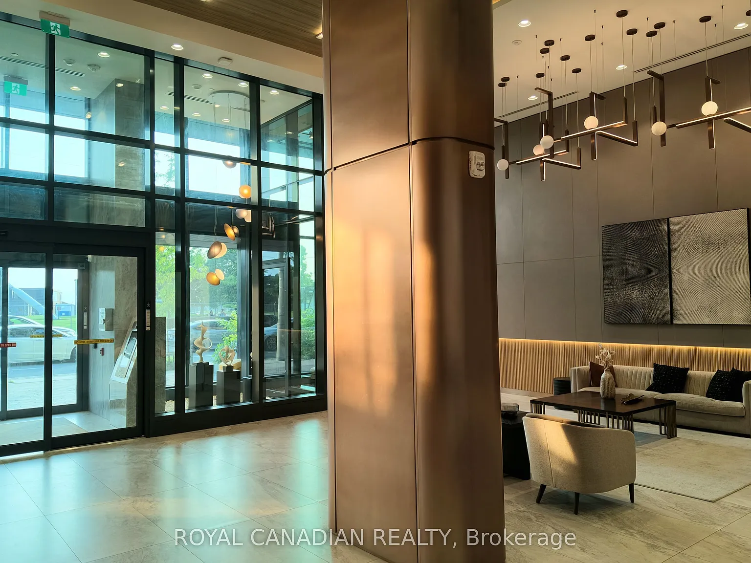 2 bed, $2,550 — Photo 2