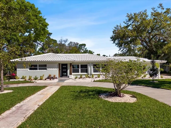 6531 2nd Ave N, Saint Petersburg, FL 33710