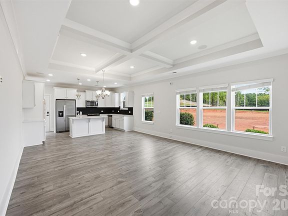 4th image of 21216 Sanctuary Dr