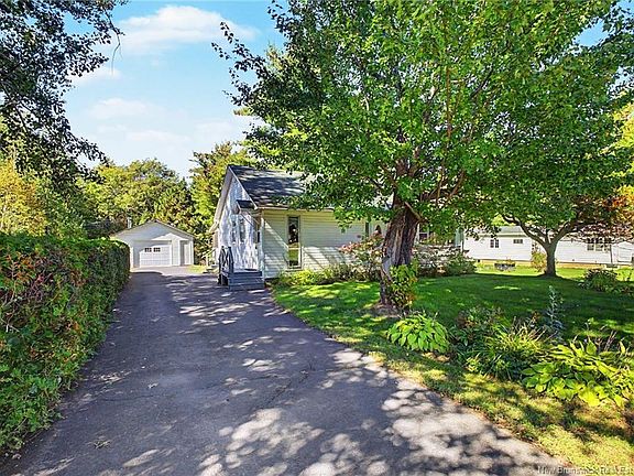 2nd image of 31 McLeod Ave