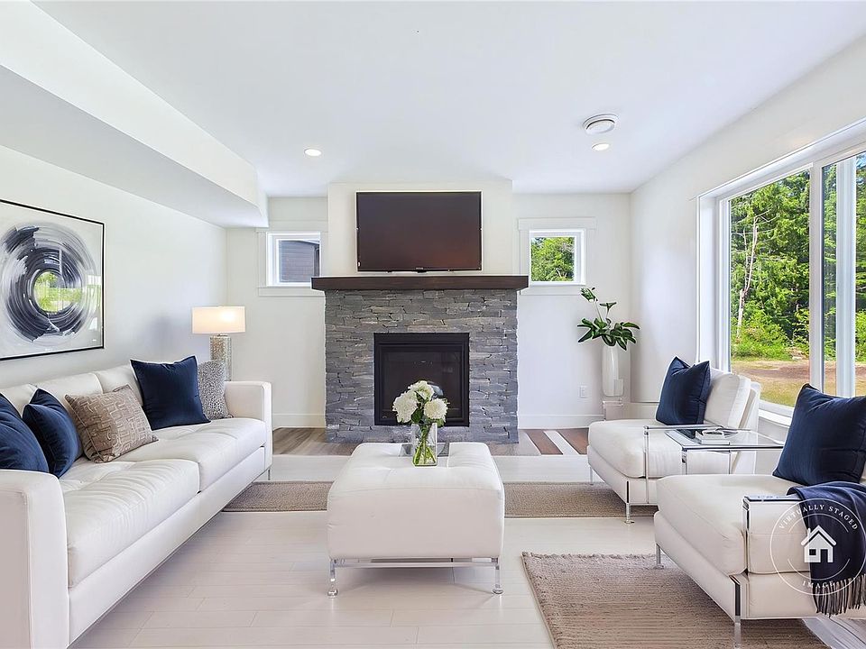 1st image of 3030 Gregson Rd