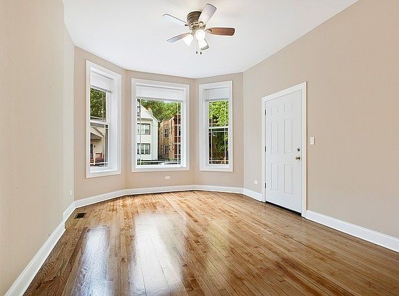 2nd image of 551 N Lawler Ave