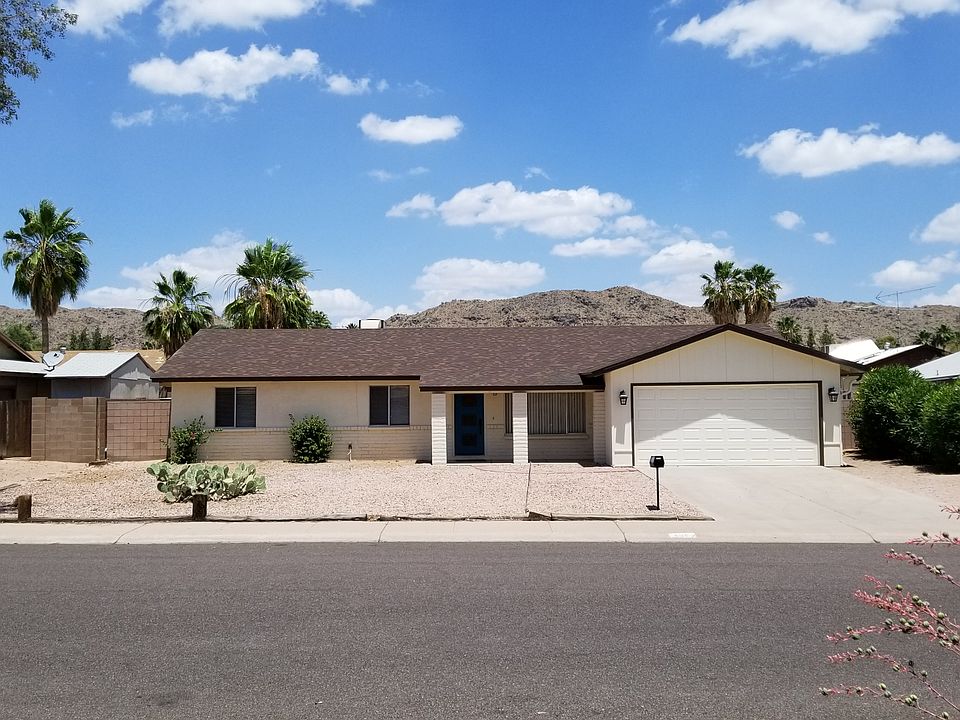 1st image of 4352 E La Puente Ave