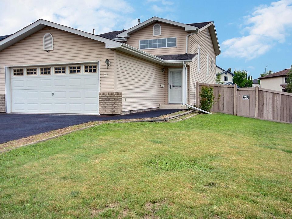1st image of 21 Donnely Pl