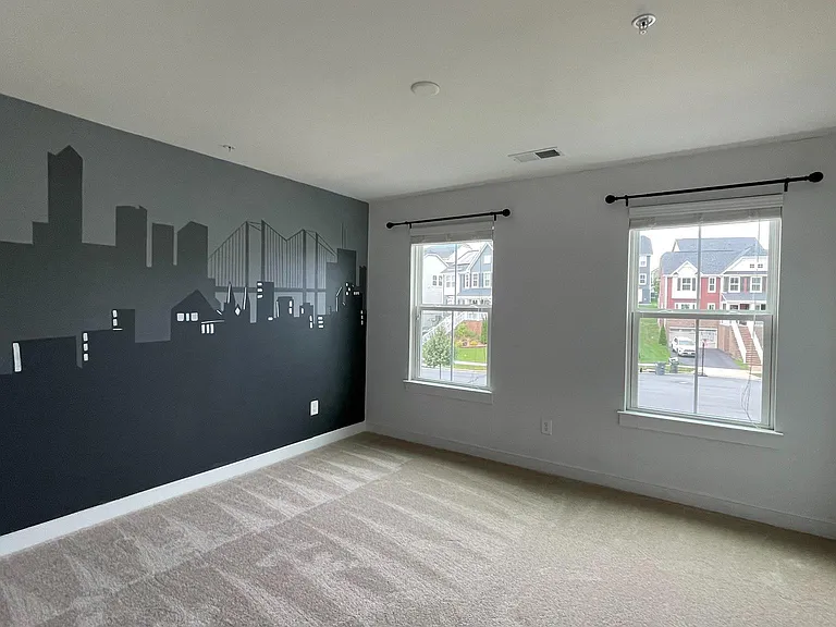 2309 Harmsworth Dr — Photo 16