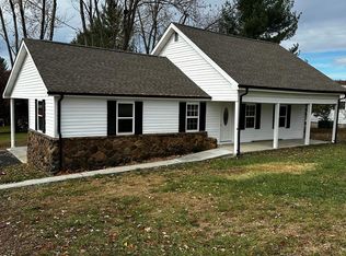 551 N Main St, Jamestown, TN 38556
