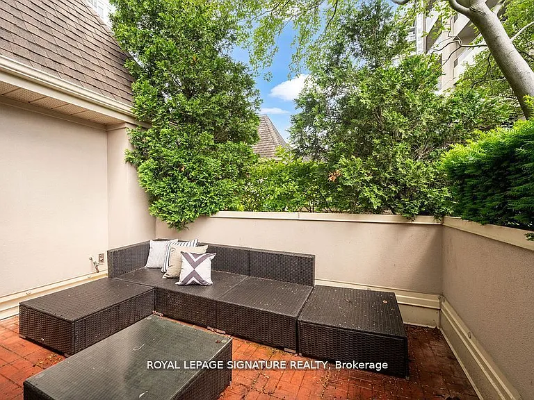 1 Rean Dr #Townhouse 9 — Photo 31