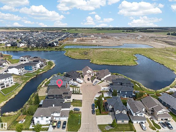 4th image of 92 Lakeland Cres