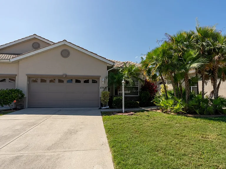 8363 Sago Ct — Photo 3