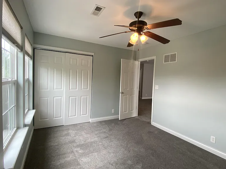 355 Vineland Place Dr — Photo 25