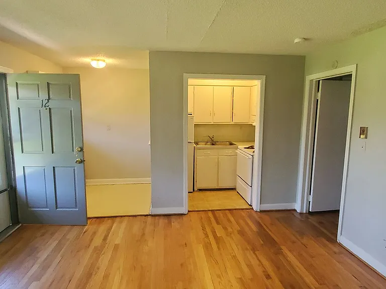 4160 James St #12 — Photo 6