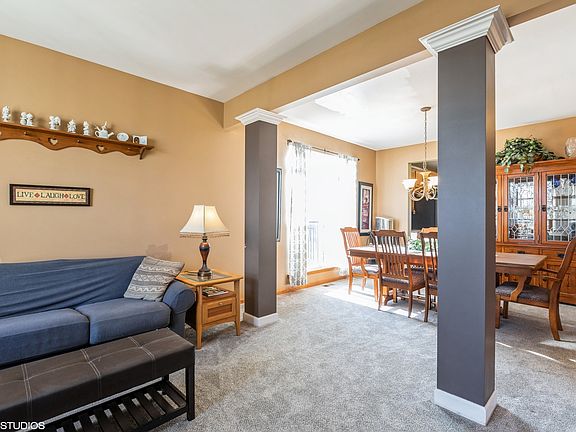 4th image of 10715 Santa Fe Ct
