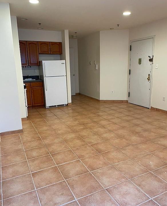 2nd image of 141-08 Cherry Ave #1