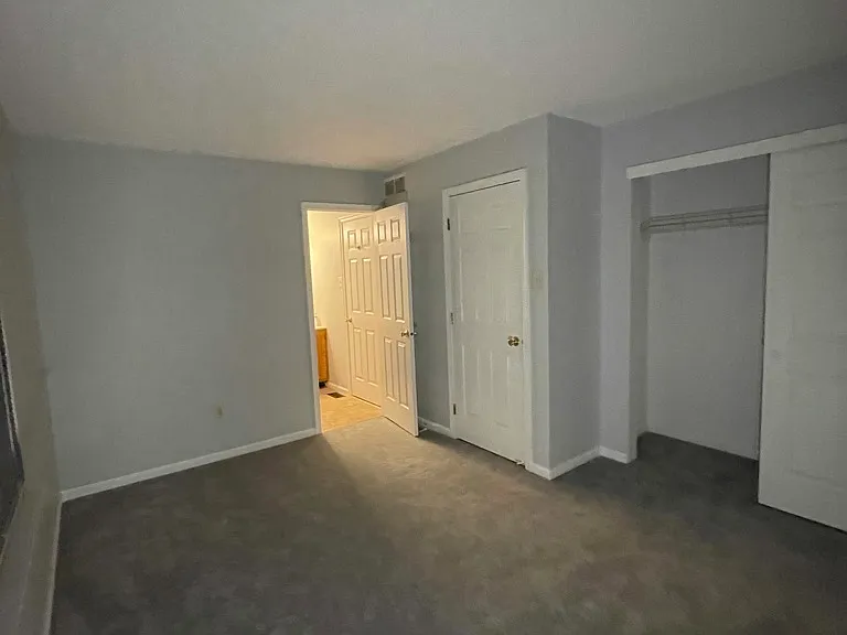 4047 Yorktown Dr — Photo 21