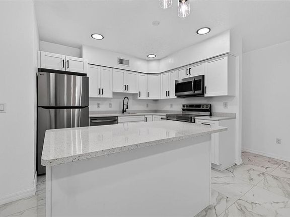 5th image of 2801 45th St S