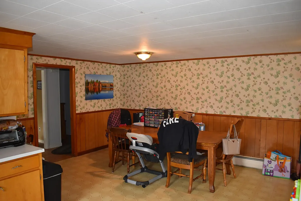 Building Photo - 235 Bates St #A