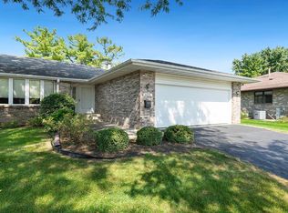 6636 Timberline Ln, Rockford, IL 61108