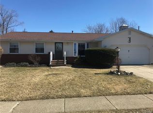 7 Gaby Ln, Cheektowaga, NY 14227