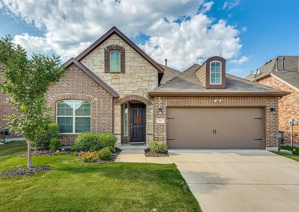1st image of 916 Cypress Hill Dr