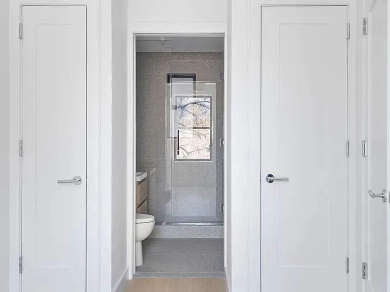 137 Avenue A #2B — Photo 3