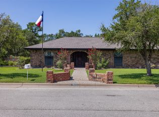 1602 Brook Hollow Dr, Bryan, TX 77802