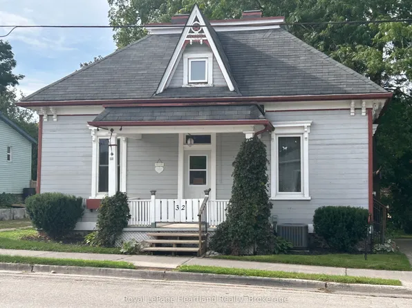 32 Rattenbury St W, Central Huron, ON N0M 1R0