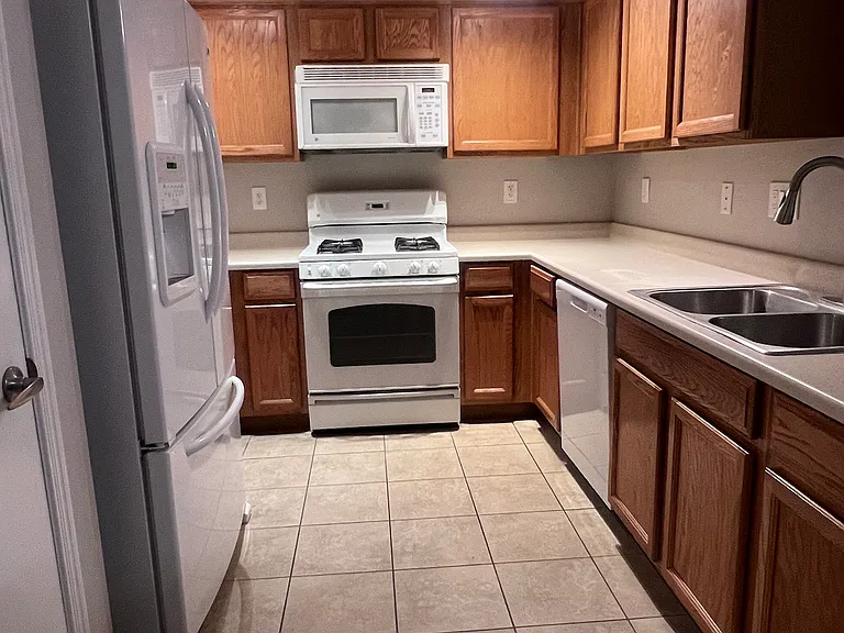 8324 W Charleston Blvd #1004 — Photo 4