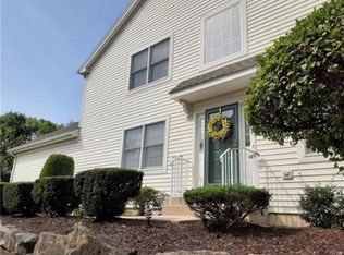 3003 Hope Ridge Dr, Easton, PA 18045