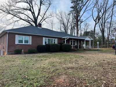 210 Sproles Ave E, Greenwood, SC, 29649