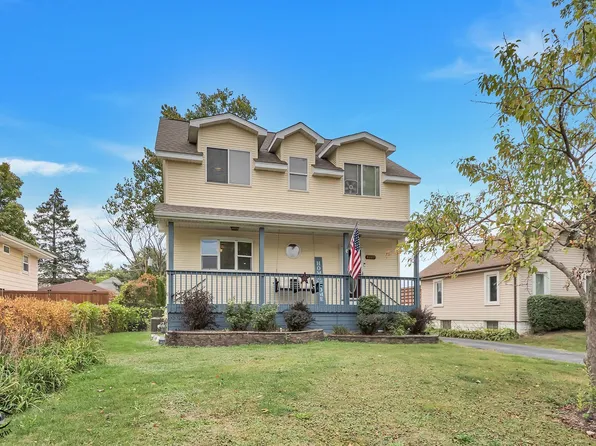 4107 N Park St, Westmont, IL 60559