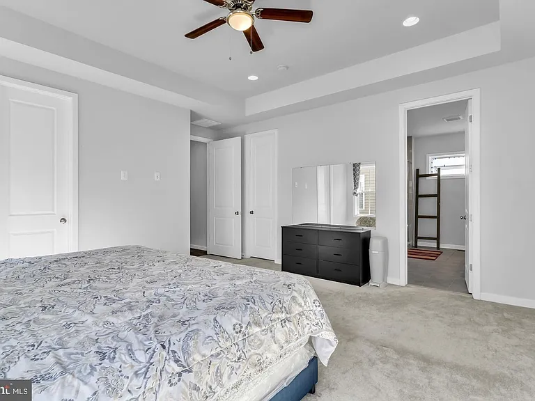 41919 Spring Air Dr — Photo 34