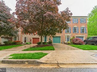 16 Mayapple Ct, Towson, MD 21286