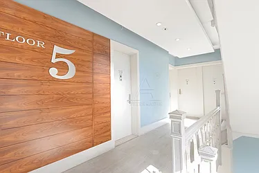 Rented by Peter Ashe