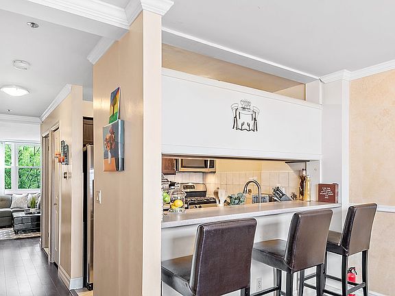 2nd image of 217 Sunset Blvd #9219H