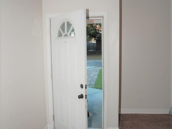 5th image of 3384 MANDARIN GLEN Circle S