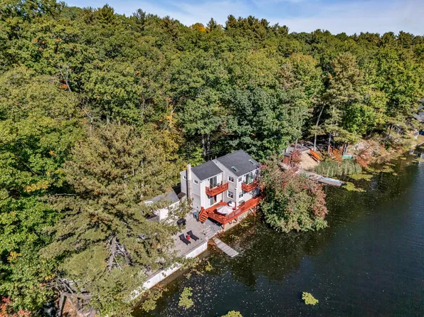 19 Baby Beach Rd, Groton, MA 01450