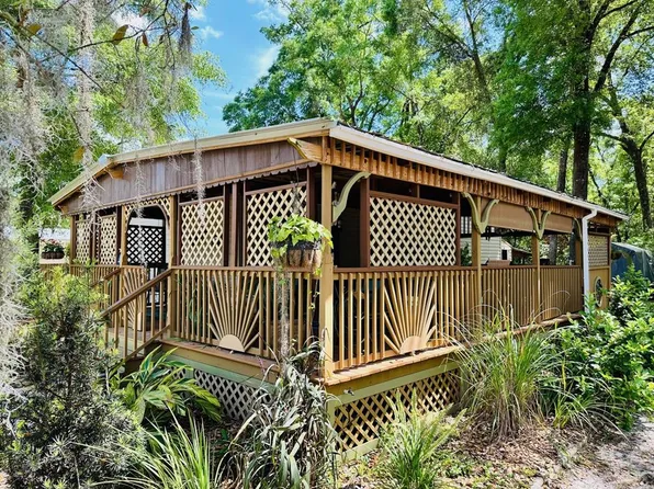 11098 NW 112th Pl, Chiefland, FL 32626